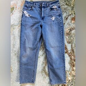 American Eagle Curvy Mom Jean - Light Wash - Size 6 Short